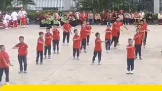 2025 Xinxin's Children's Day dance is here~ Xinxin is the oldest in the class but the shortest~ So s