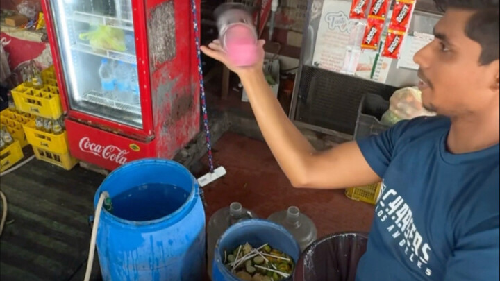 مخفوق حليب هندي مصنوع بالحب! ولكن! نسخة بمؤثرات صوتية!