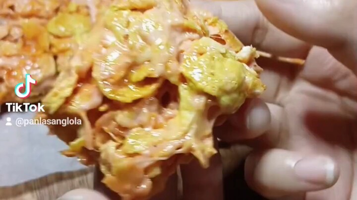 Cornflakes marshmallow treats.                                    Panlasanglola at TikTok