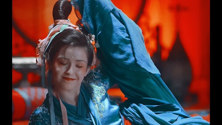 ช่างเป็นนางฟ้าตามคำบอกเล่าของคุณย่าจริงๆ ขนาดผมฟูยังสวยขนาดนี้เลย~ ฮ่าฮ่า