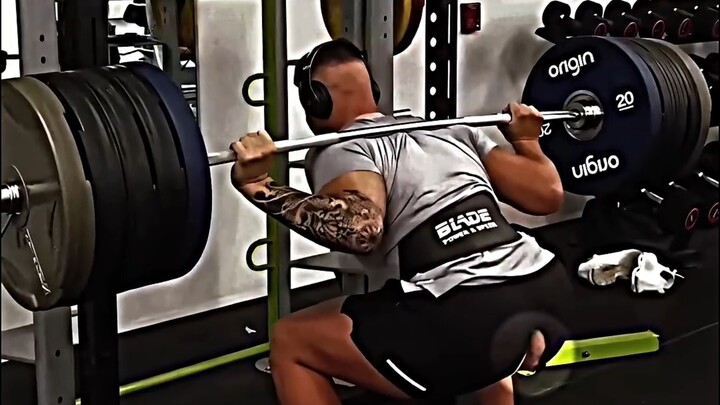 Yang terakhir benar-benar bencana.