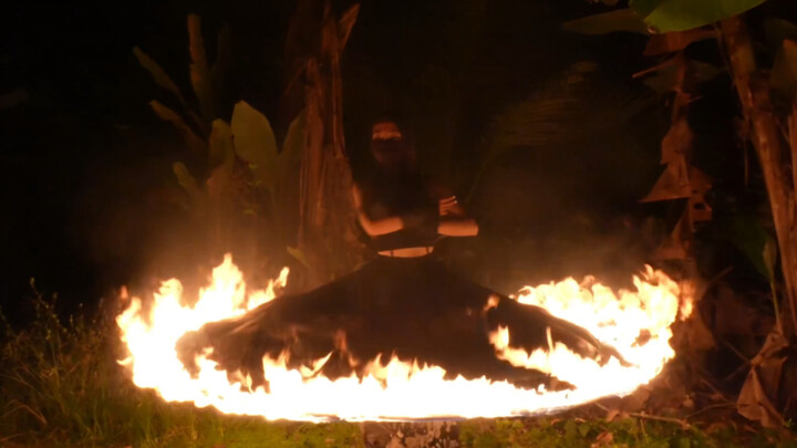 Vũ điệu váy lửa đầu tiên của Trung Quốc / Phượng Hoàng trong lửa