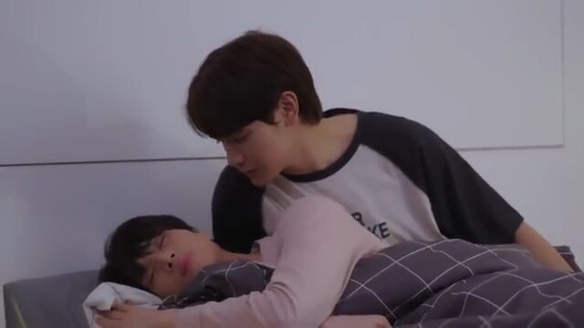 EP8
