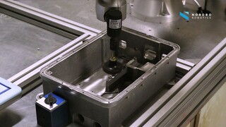 Mimic with FT Tracker: Grinding of metal box