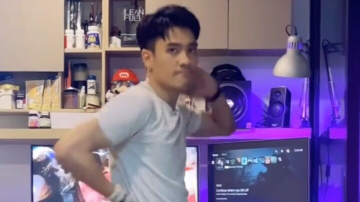 Buku kontak di seluruh dunia sedang mempromosikan lagu BABYMONSTER "DRIP"