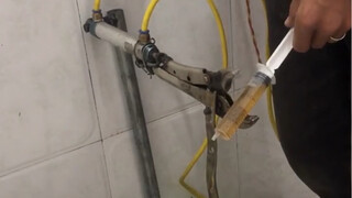 Hardcore invention: male drainage aid
