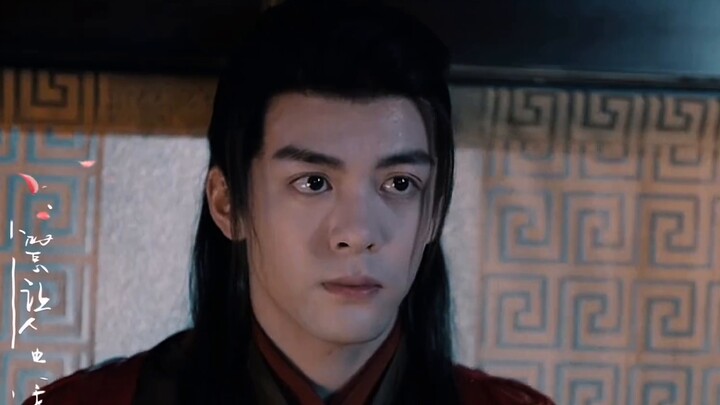 Cả hai đều có kiểu tóc công chúa, nhưng tại sao lại có sự khác biệt lớn như vậy? Tôi thấy tội nghiệp