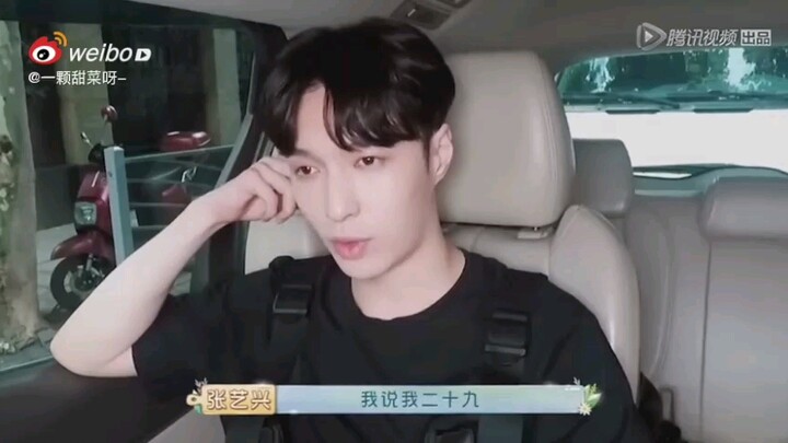 【مطعم لا تُنسى】 الجدة تسأل تشانغ يي شين عن عمره هذا العام، فيجد تشانغ يي شين نفسه محاصرًا في حديثه!