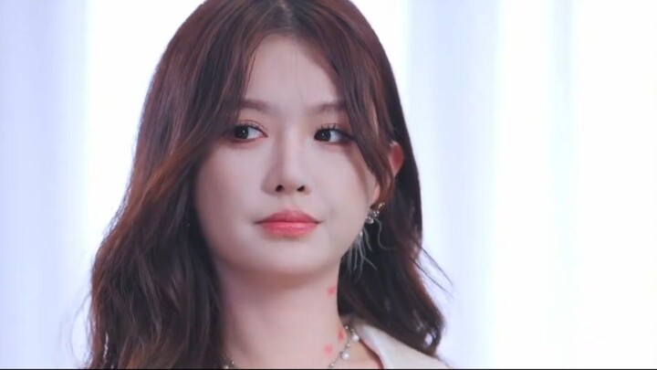 พ่อแท้ๆ วางแผนให้แต่งกับเศรษฐีพิการ คืนแต่งงานหนีไปเจอผู้ชายปริศนา แต่ความจริงแล้วทั้งคู่คือคู่ชีวิต