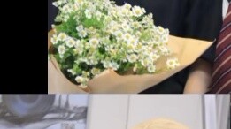 [shuca] That is the sun coming down beside me. With warmth and fiery, wrapped in flowers in wanton b