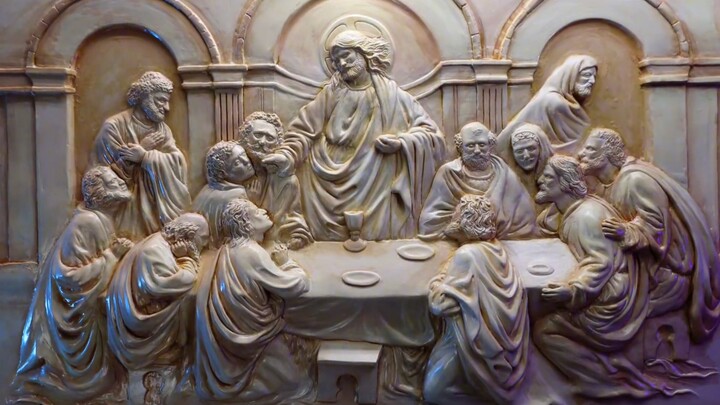 A replica of Leonardo da Vinci’s “The Last Supper”