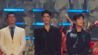 Xiao Zhan's live shot in the Greater Bay Area of Macau! He is so handsome!