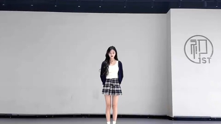 再次重逢的世界-少女时代最好的出道曲！！超级热血的感觉
