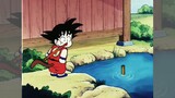 Momen lucu dari Dragon Ball - Goku kecil mengambil air mendidih terlalu jauh haha