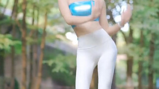 Which yoga pants goddess collection do you like? (2)