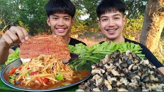 ส้มตำหมูกรอบเย็น หอยโข่งนา สองอย่างมาเจอกัน สุดยอดของความแซ่บ.