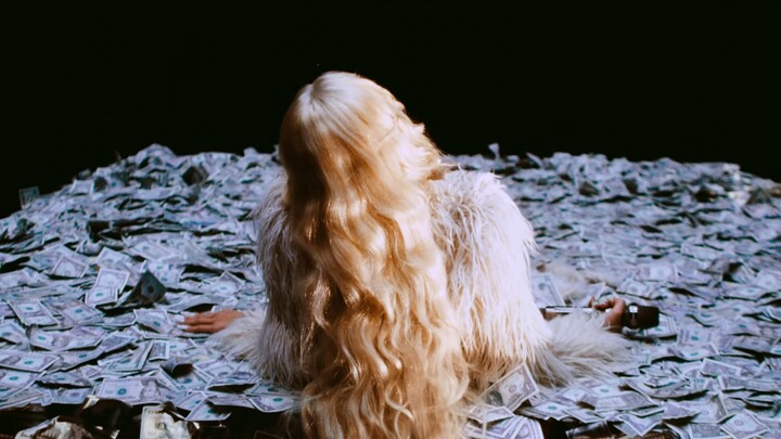 BLACKPINK翻唱Rich Man特别MV公开！