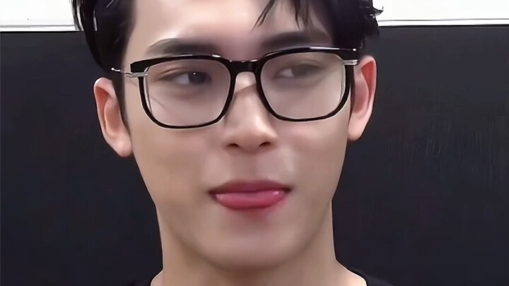 [Kim Min-gyu] Internet-famous idol