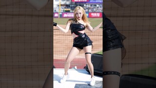 눈빛봐ㄷㄷ 초미니 슈퍼레이디 조예린 치우리더 Jo Yerin Cheerleader
