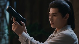 Han Li has a gun
