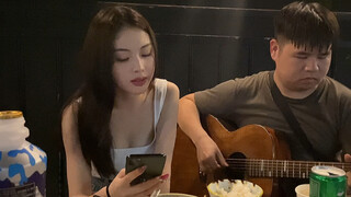 Guitar & Hát | "Thế Giới Này Nhiều Người Đến Vậy" – Mạc Văn Úy (Cover)