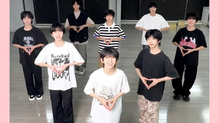 [TF Family Trainee] ขอให้คอนเสิร์ตของพี่ชายประสบความสำเร็จนะครับ!