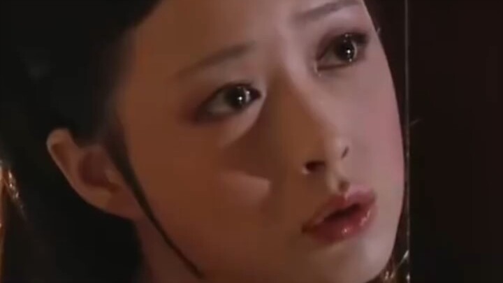 Turns out the Empress and Consort Hua were exploiting each other’s bugs.