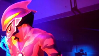 [Perform Cosplay] Semua Ultraman Melawan Monster Bersamaan