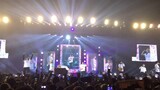 2016 FILIPINO ARMYs singing Miss Right with BTS (EPILOGUE in Manila, Philippines)