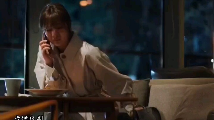 Only when the husband personally takes care of the kids does he realize how tough his wife has it.