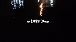 eeh persaan kok ad yang aneh ya atau kalian yg salah