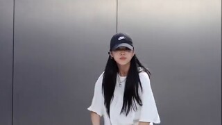 [Tangtang covers] Bite me—Enhypen Passers-by fans think the song is really good