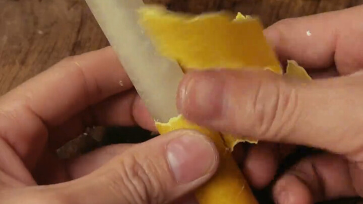 Don’t throw away leftover candle wax—turn it into a brand-new candle!