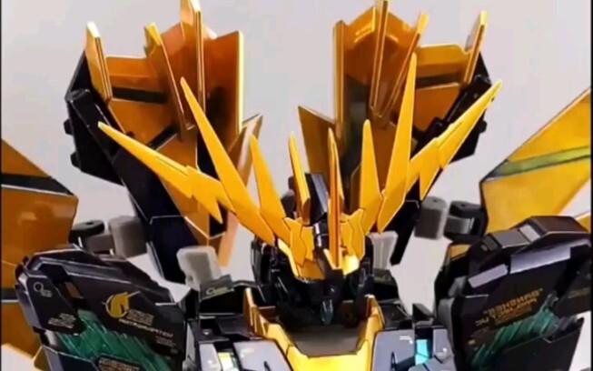 หล่อ#กันดั้ม#โมเดลกันดั้ม#Mobile Suit Gundam