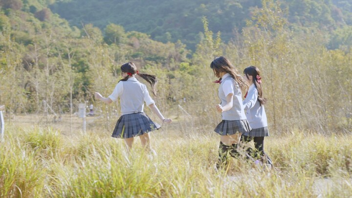 ♥ Christmas Edition: A Divine Youth Romance Song ♥ Love in the Court!