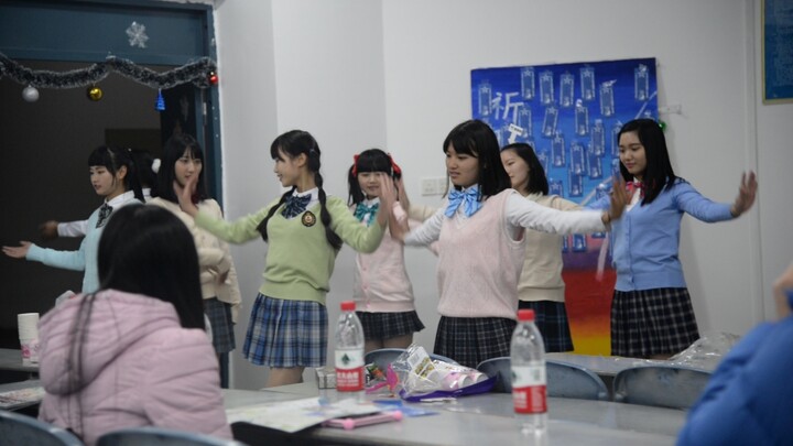 长大的标志就是时不时的总想怀念一下青春