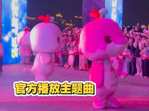 أغنية موضوع دجاجة داوان جي، غناء جماعي رائع من boyboybee!