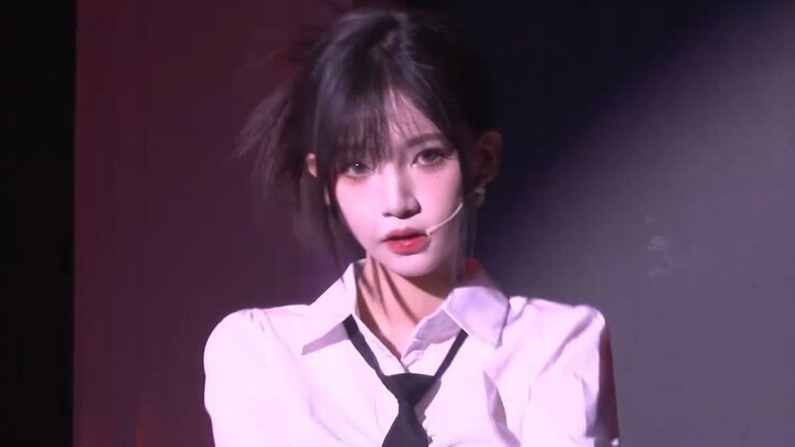 [GNZ48][Zhang Run] Today’s “Whisperer” is Shirt-wearing Run!