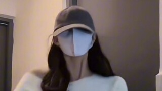 我不是不理你，我只是在等你先开口