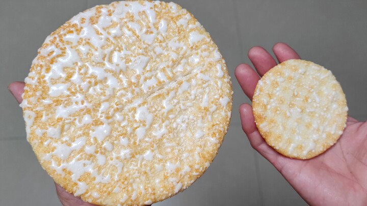 Kue salju besar besar besar besar besar