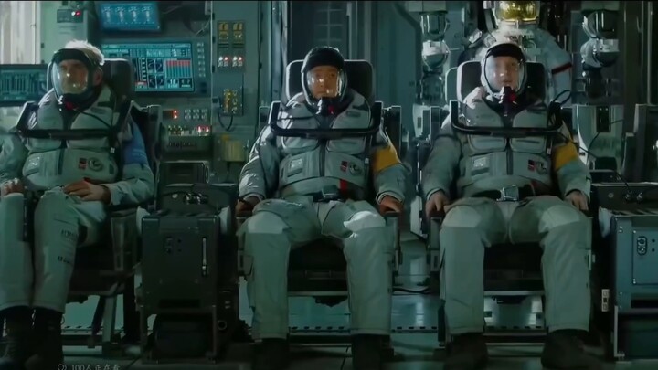 Vào cuối thời gian ra mắt của "The Wandering Earth 2", mặc dù có những đối thủ mạnh như "The Bad Kid