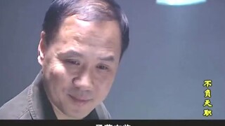 反扒公安请老扒手，展示绝技怎料一出手，公安都懵了老狐狸啊