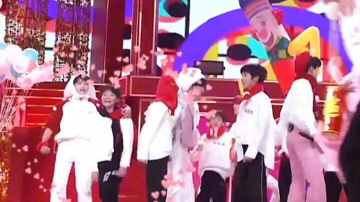 橹穆考古之师兄决定命运的一搂