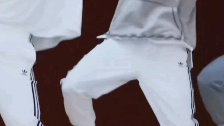 إيزي لي