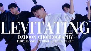 THE BOYZ kalian benar-benar tidak akan menari Levitating?