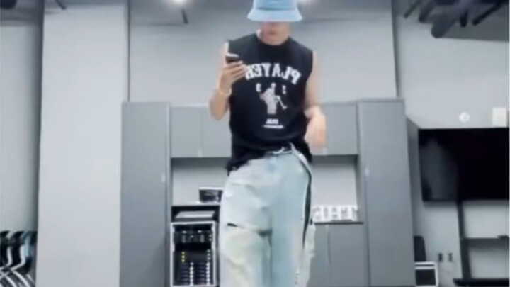 ก็ใช้ชีวิตไปตามสบาย แบบคิมซอนอูที่แค่ตัดขากางเกงออกเมื่อมันยาวเกินไปนั่นแหละ