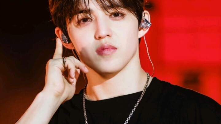 Head Steward Captain, how am I supposed to explain to you what a Head Steward Captain is?