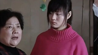 คุณย่า: "หลานสาวของฉันฝึกมาเป็นเวลานานแล้ว เรามาลองฆ่าสัตว์ประหลาดป่าเพื่อทดสอบดูกันดีกว่า"