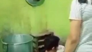 ada yang berani coba 😂😂