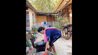 เราก็เหมือนยาดม ไม่เน้นให้ใครชื่นชม แต่เน้นให้คนชื่นใจ